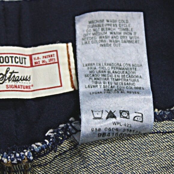 Levi’s Maternity Jeans Stretch Bootcut 5-Pocket Medium Wash Women’s Size 6 - Picture 6 of 6